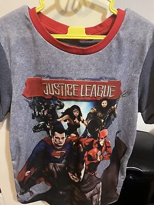 Buy Justice League T Shirt 6-7 Years  • 0.99£