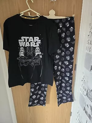 Buy Mens Star Wars PJ Set - Large • 3.50£