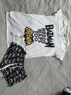 Buy Woman’s Batman Pyjama Set • 5£