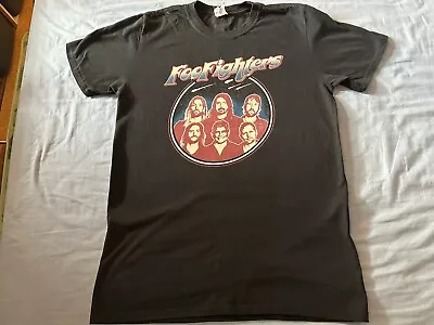 Buy 2018 Foo Fighters European Tour T-shirt Medium Dave Grohl Taylor Hawkins - Used. • 8£