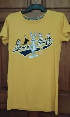 Buy Looney Tunes Tshirt. Bugs Bunny And The Gang. Used Great Condition. • 10£