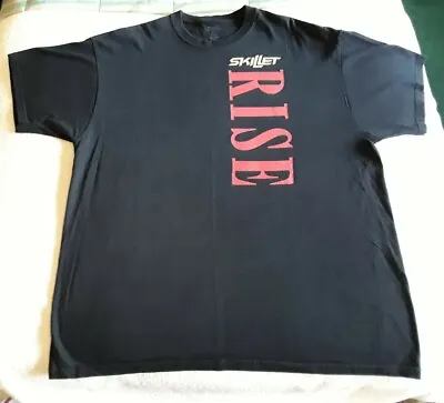 Buy Skillet Rise 2XL T-Shirt • 7.77£