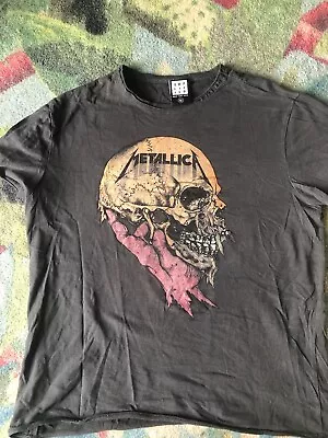 Buy Metallica Amplified Tshirt Medium • 8.50£