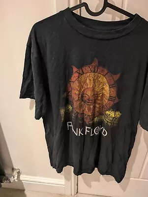 Buy  Pink Floyd  T Shirt  Size Medium  • 5£