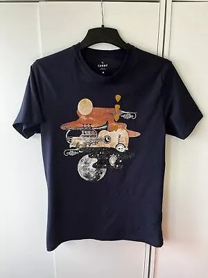 Buy Navy Graphic Tshirt • 6.90£